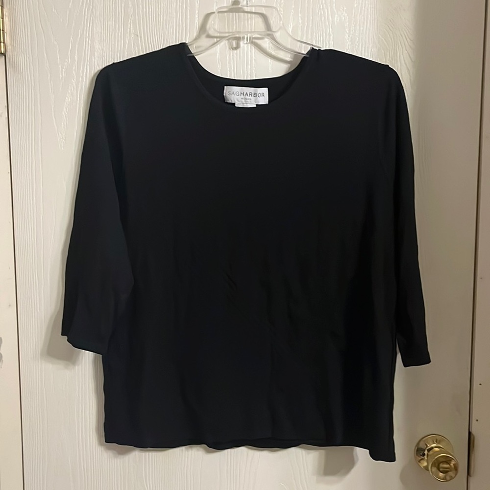Sag Harbor black sweater